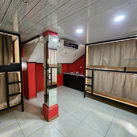 Gallary Hostel Tbilisi Bagian luar foto