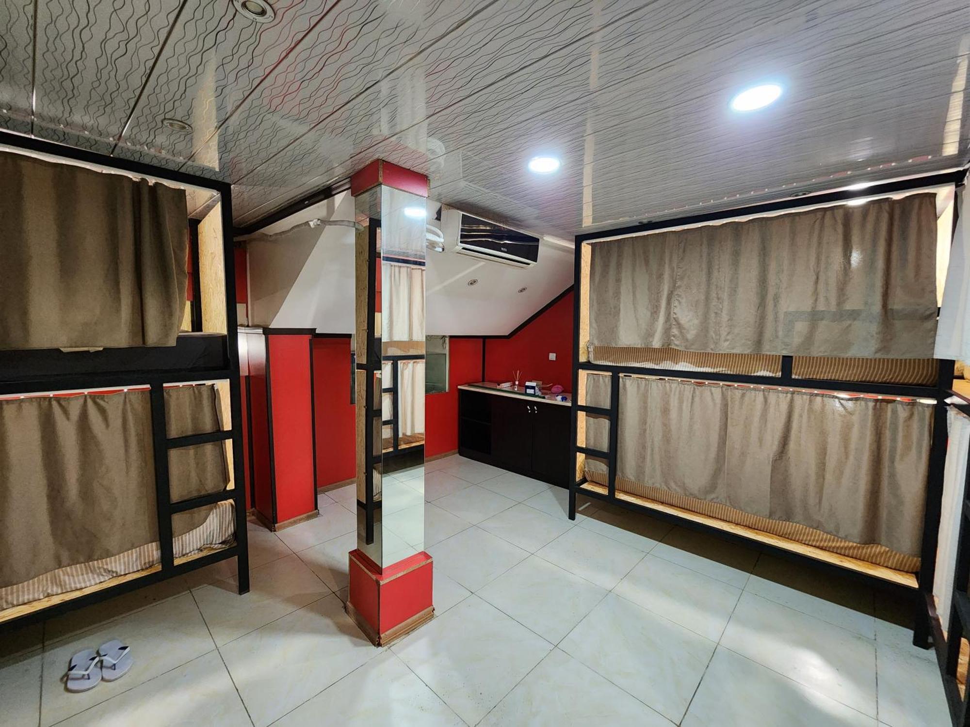 Gallary Hostel Tbilisi Bagian luar foto